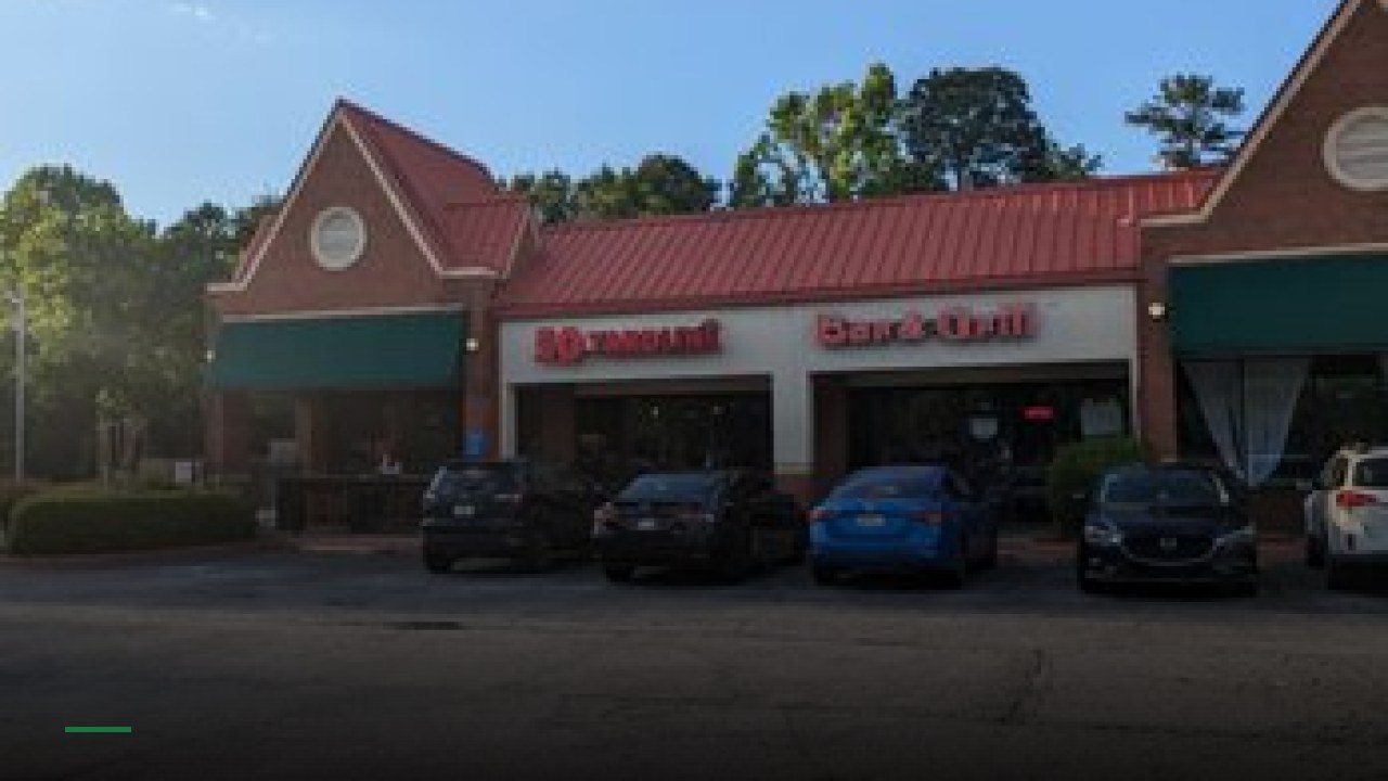 50 Yard Line Sports Bar-Grill - Sports Bars in Atlanta