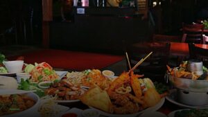 Amazing Thailand — Sports bars in Minneapolis