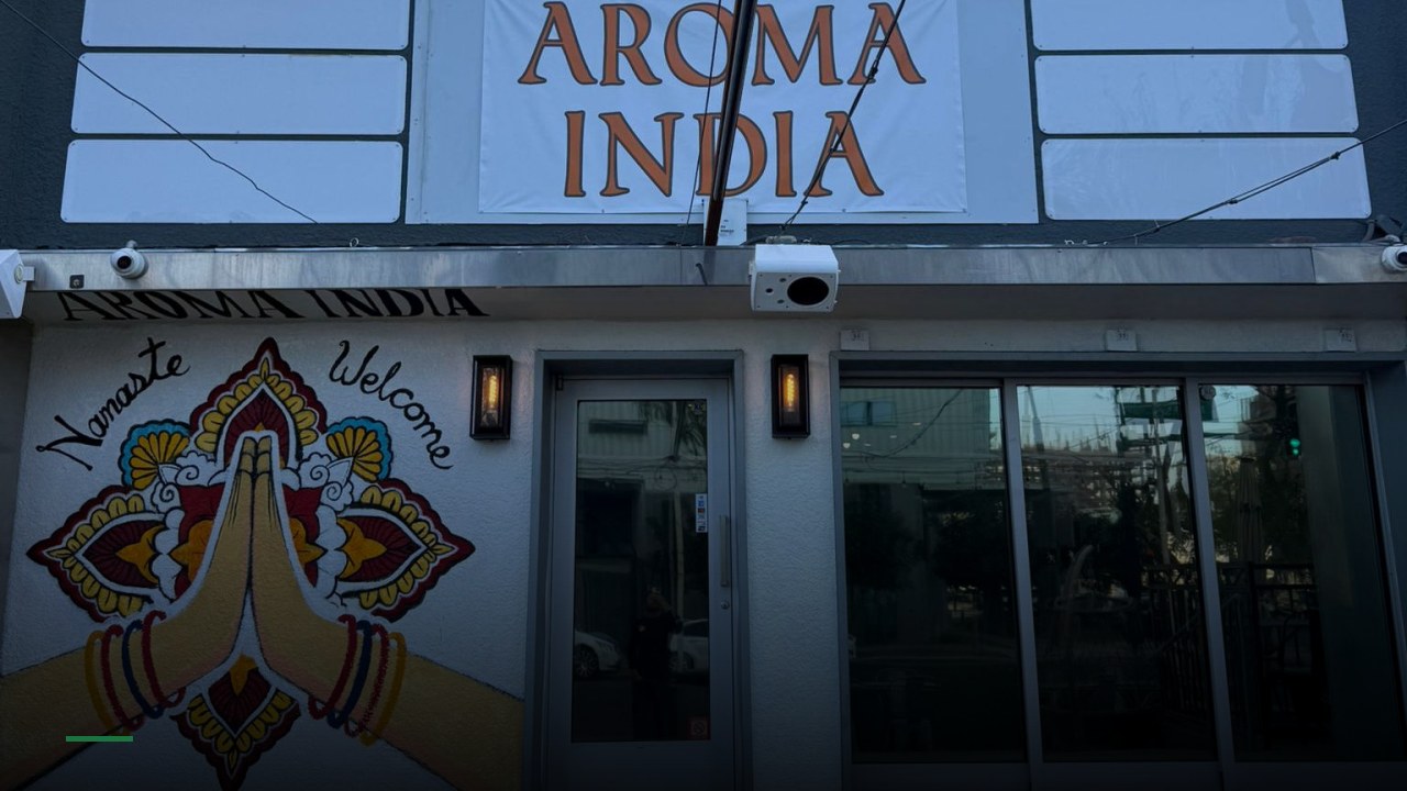 Aroma India (Cuisine and Bar) - Sports Bars in Phoenix