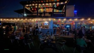 Bar 7 — Sports bars in San Antonio