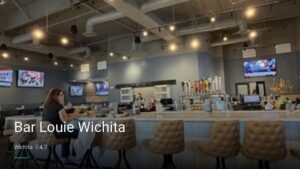 Bar Louie Wichita — Sports bars in Wichita