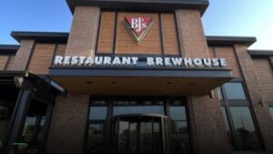BJ’s Restaurant & Brewhouse — Sports bars in Cleveland