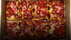 Boston Pizza — Sports bars in Detroit