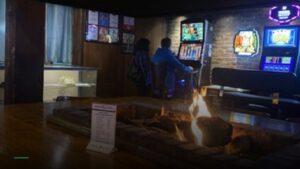 Bradford’s Sports Lounge — Sports bars in Portland