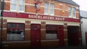 Bricklayers Arms — Pubs in Luton