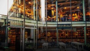 Broadwood — Pubs in London