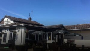 Buckinghamshire Yeoman — Pubs in Luton