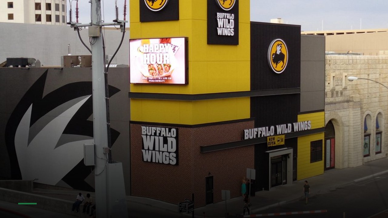 Buffalo Wild Wings - Sports Bars in Las Vegas