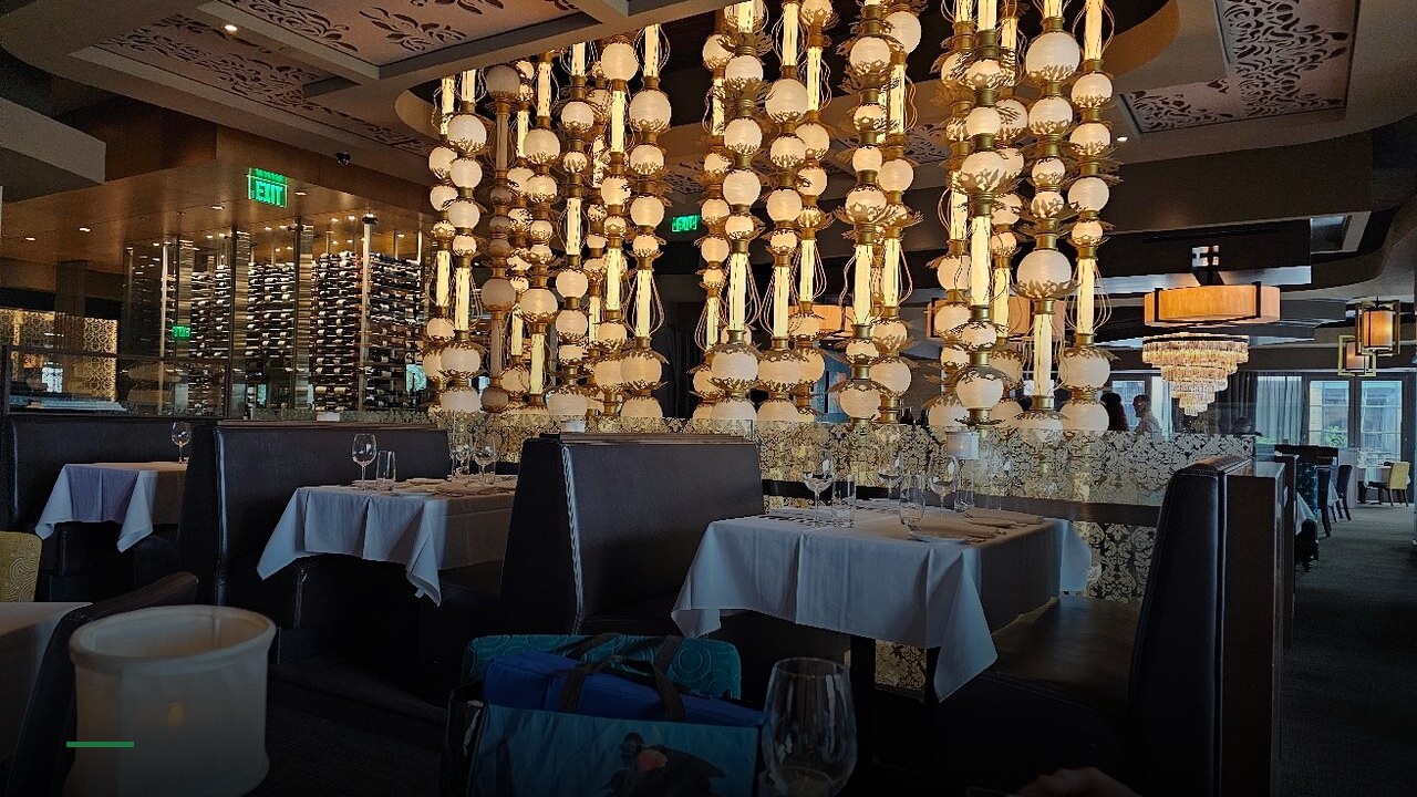 Eddie V's Prime Seafood - Sports Bars in Nashville