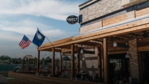 Edley’s Bar-B-Que — Sports bars in Nashville