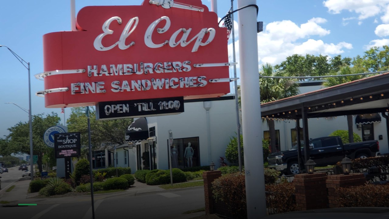 El Cap Restaurant - Sports Bars in St. Petersburg