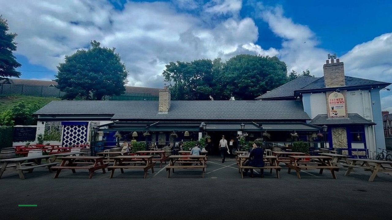 Farmer Browns Clonskeagh - Sports Bars in Dublin