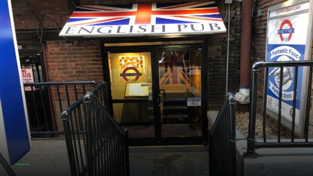 Fleet Street Pub - Sports Bars in Nashville