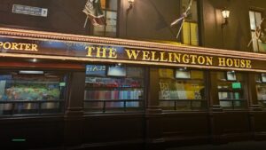 Glynn’s Wellington House — Pubs in Dublin