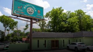 GoodTimes Full Service bar — Sports bars in Nashville