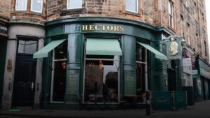 Hectors — Pubs in Edinburgh