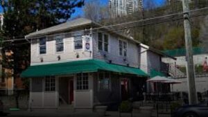 Home Court Tavern / Sinners & Saints — Sports bars in Cincinnati