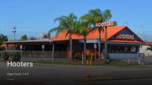 Hooters — Sports bars in Cape Coral