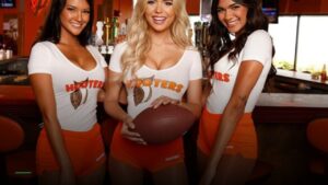 Hooters — Sports bars in Phoenix