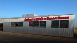 Jethro’s BBQ — Sports bars in Des Moines