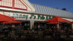 Johnny J’s Pub & Grille, Strongsville — Sports bars in Cleveland