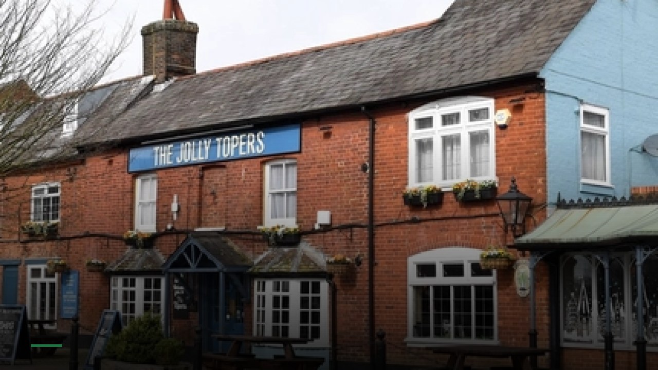 Jolly Topers - Sports Bars in Luton