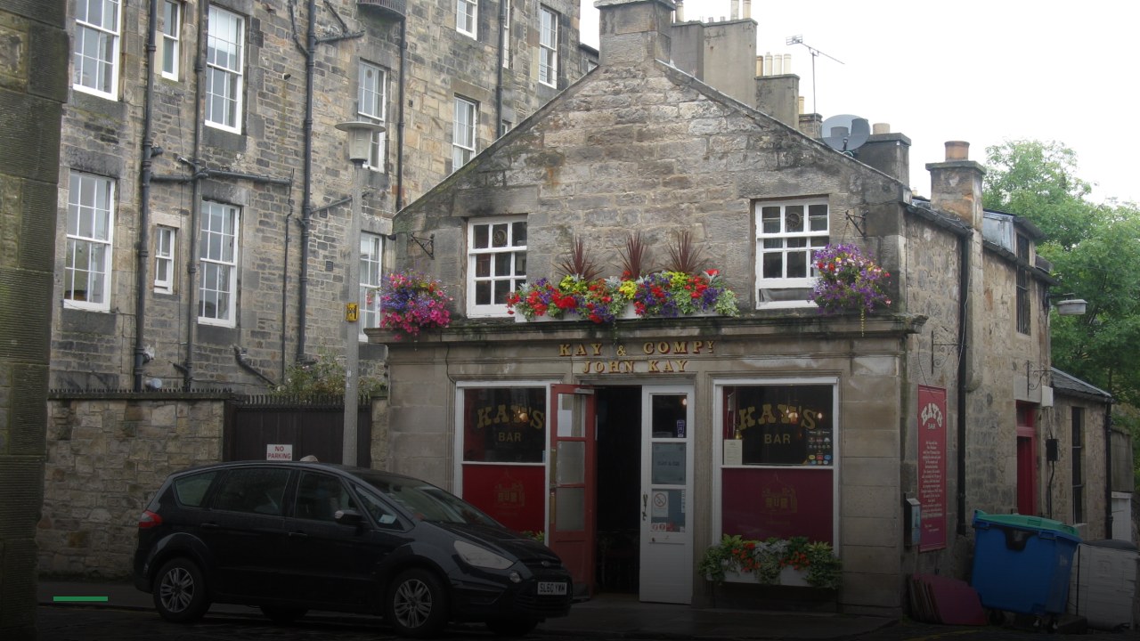 Kay’s Bar - Sports Bars in Edinburgh