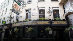 Kings Arms — Pubs in London