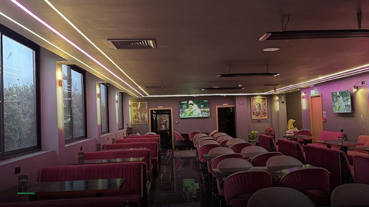 Lavista lounge - Sports Bars in Birmingham