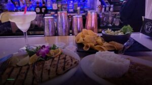 Leo’s Restaurant & Sports Bar — Sports bars in New York