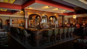 LG’s Irish Bar & Kitchen — Sports bars in Chicago