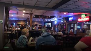 Watch UFC at LPL's Restaurant & Pub in Omaha