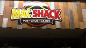Mac Shack — Sports bars in Des Moines