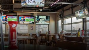 Maloneys Sports Bar & Grill — Sports bars in Kansas City