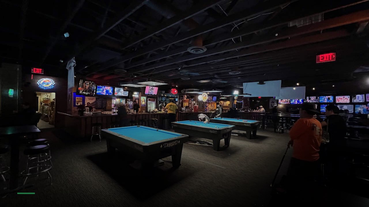 Metro Sportz Bar & Billiards - Sports Bars in Phoenix