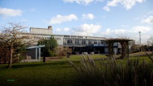 Metropolitan Bushey — Pubs in Watford