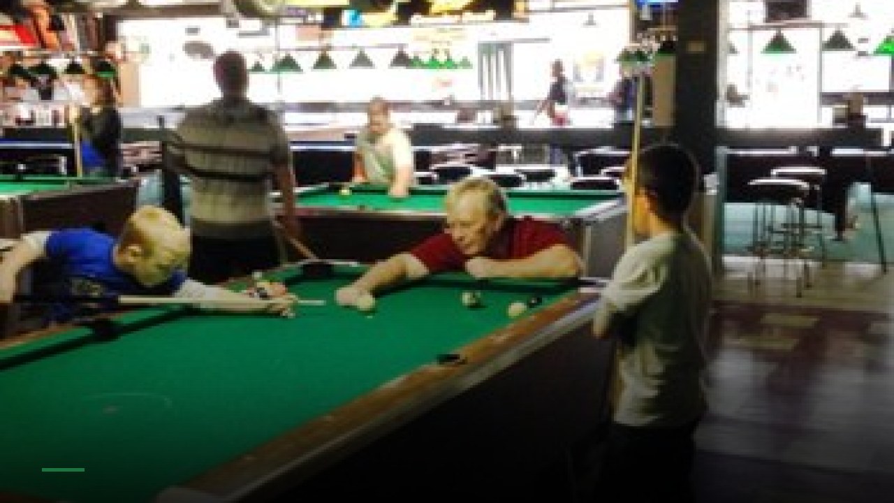 Miss Cue North - Sports Bars in Toledo