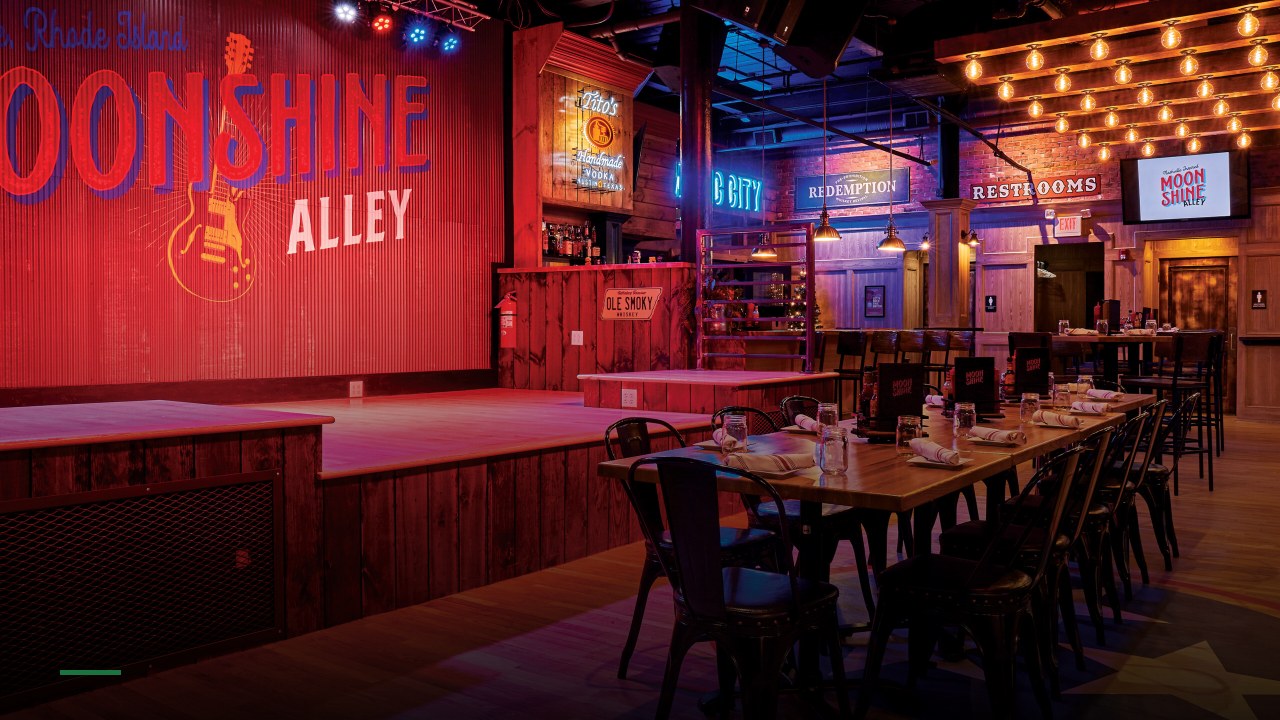 Moonshine Alley - Sports Bars in Providence
