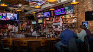 Mother Hubbard’s Sports Pub — Sports bars in Chicago