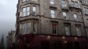No. 1 High Street — Pubs in Edinburgh