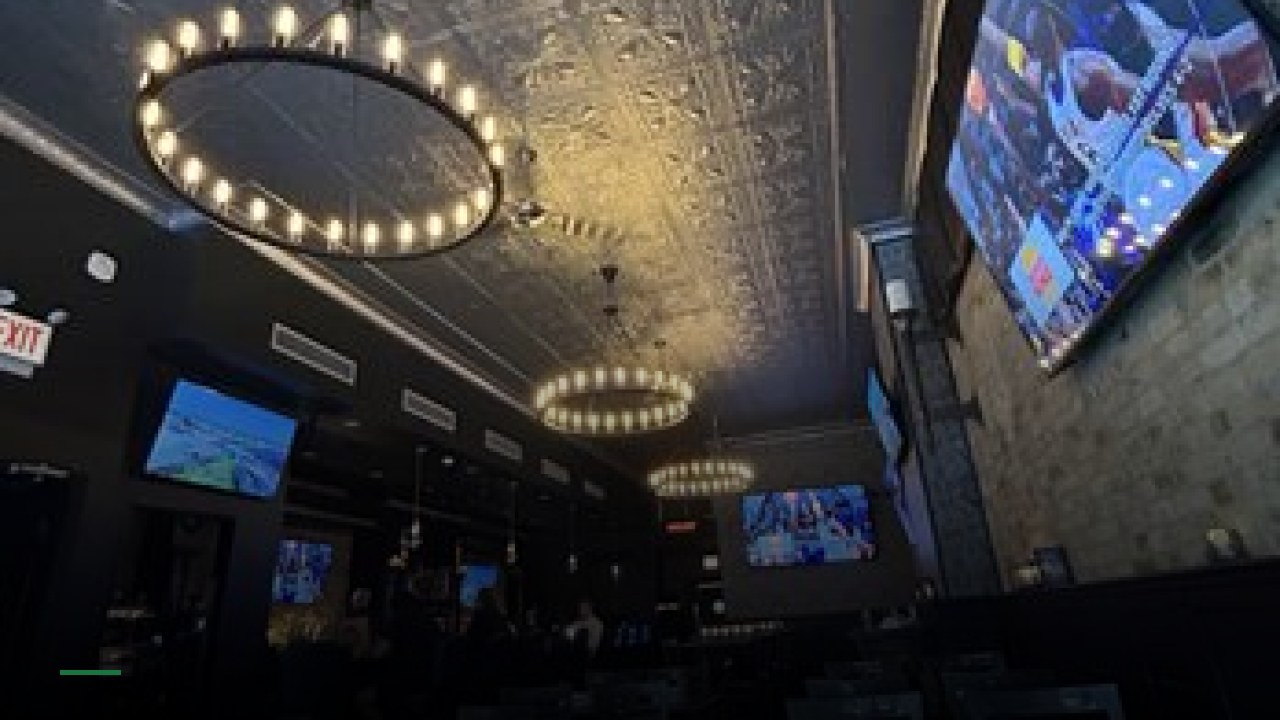 No Vacancy - Sports Bars in Chicago