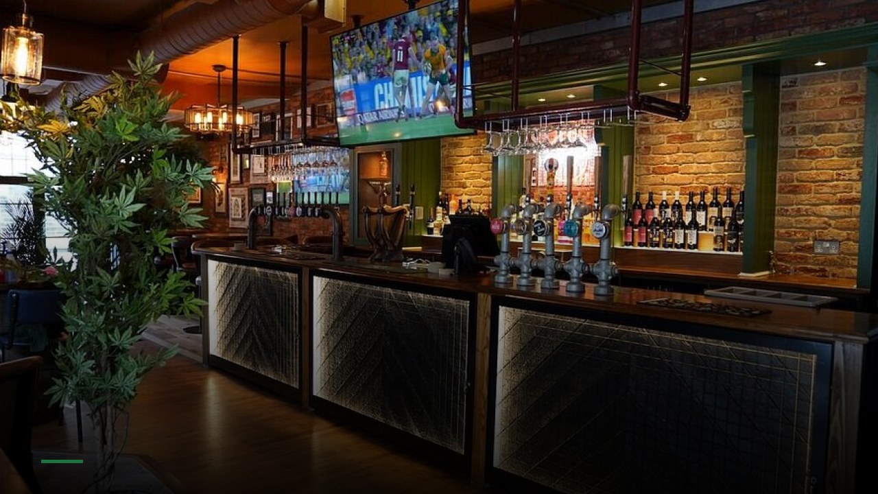 O'Neills Edinburgh - Sports Bars in Edinburgh