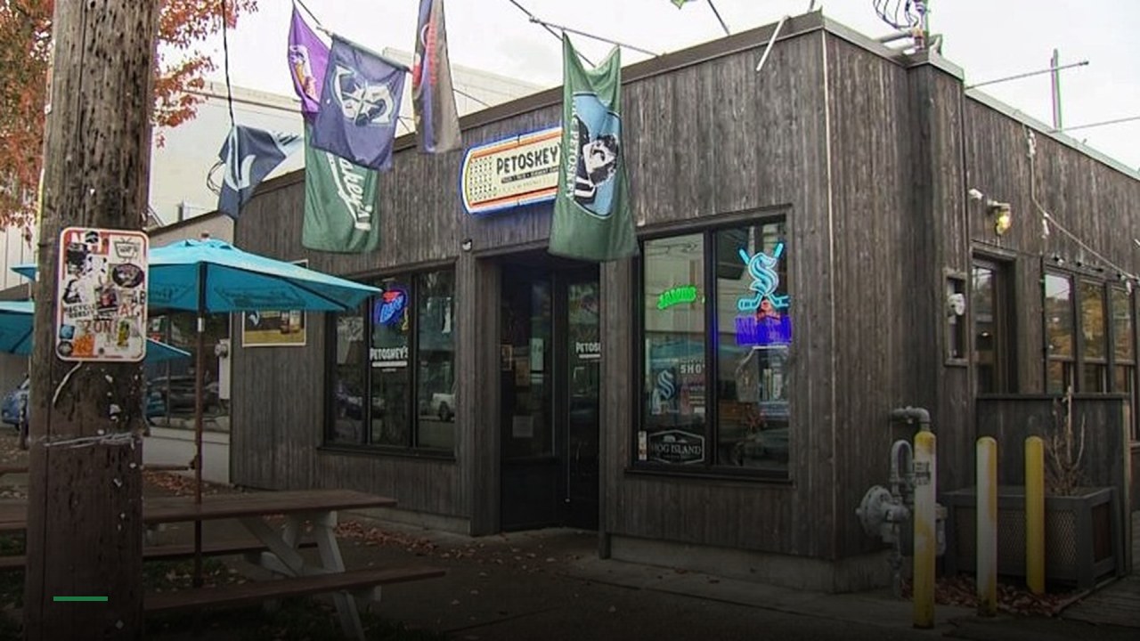 Petoskey's - Sports Bars in Seattle