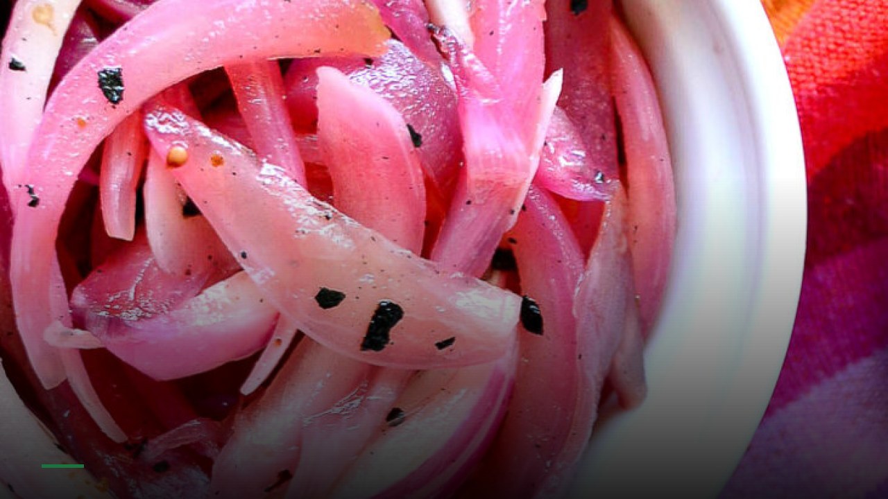 Pickled Onion - Sports Bars in Tacoma