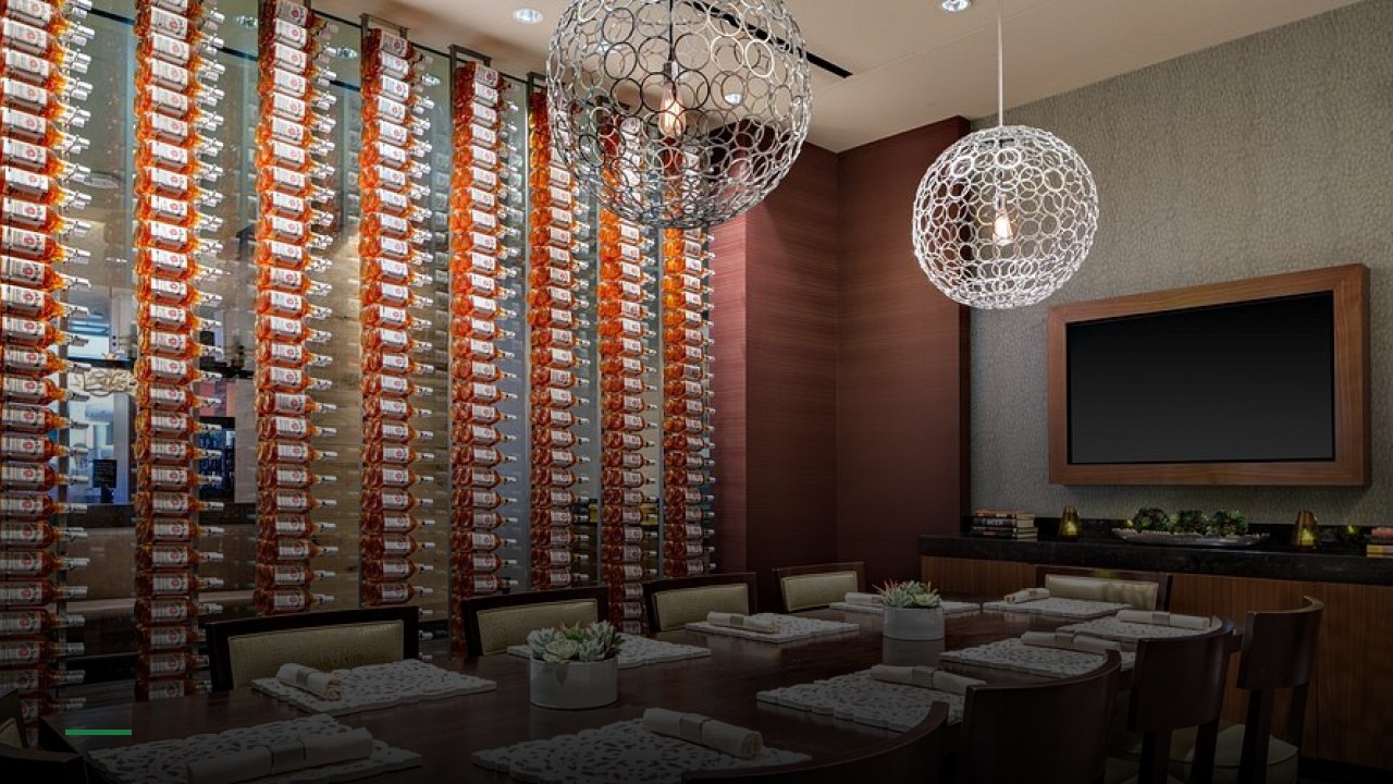 Q Kitchen Bar - Sports Bars in San Antonio