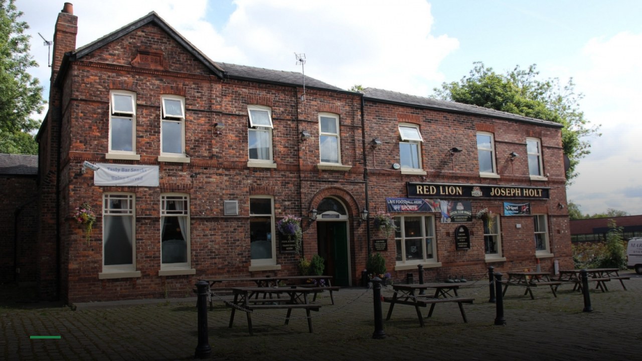 Red Lion (Prestwich) - Sports Bars in Manchester