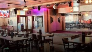 Rock Creek Kitchen & Bar — Sports bars in Cleveland