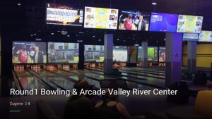 Round1 Bowling & Arcade Valley River Center — Sports bars in Eugene