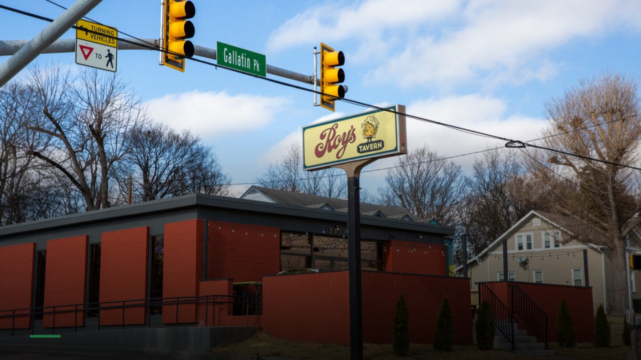 Roy's Tavern - Sports Bars in Nashville