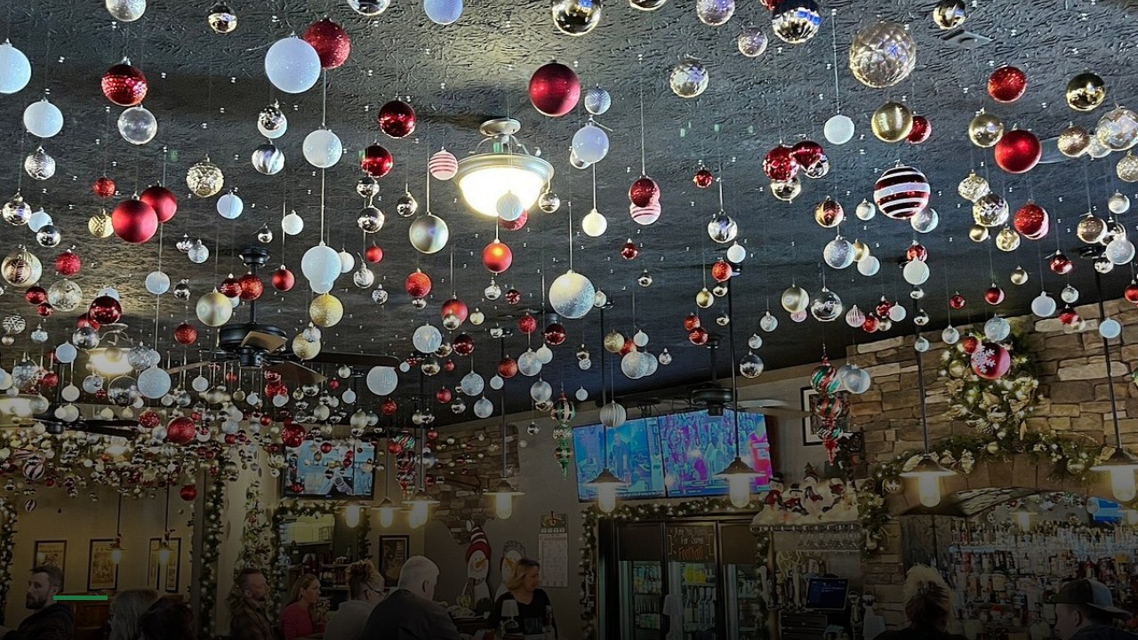 Sammie's Bar and Grill - Sports Bars in Akron